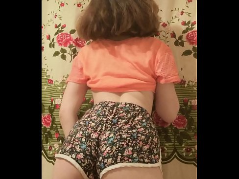 ❤️ Sexy young babe stripping off her shorts on camera Fucking video at us pl.ergoupa.top ❌️